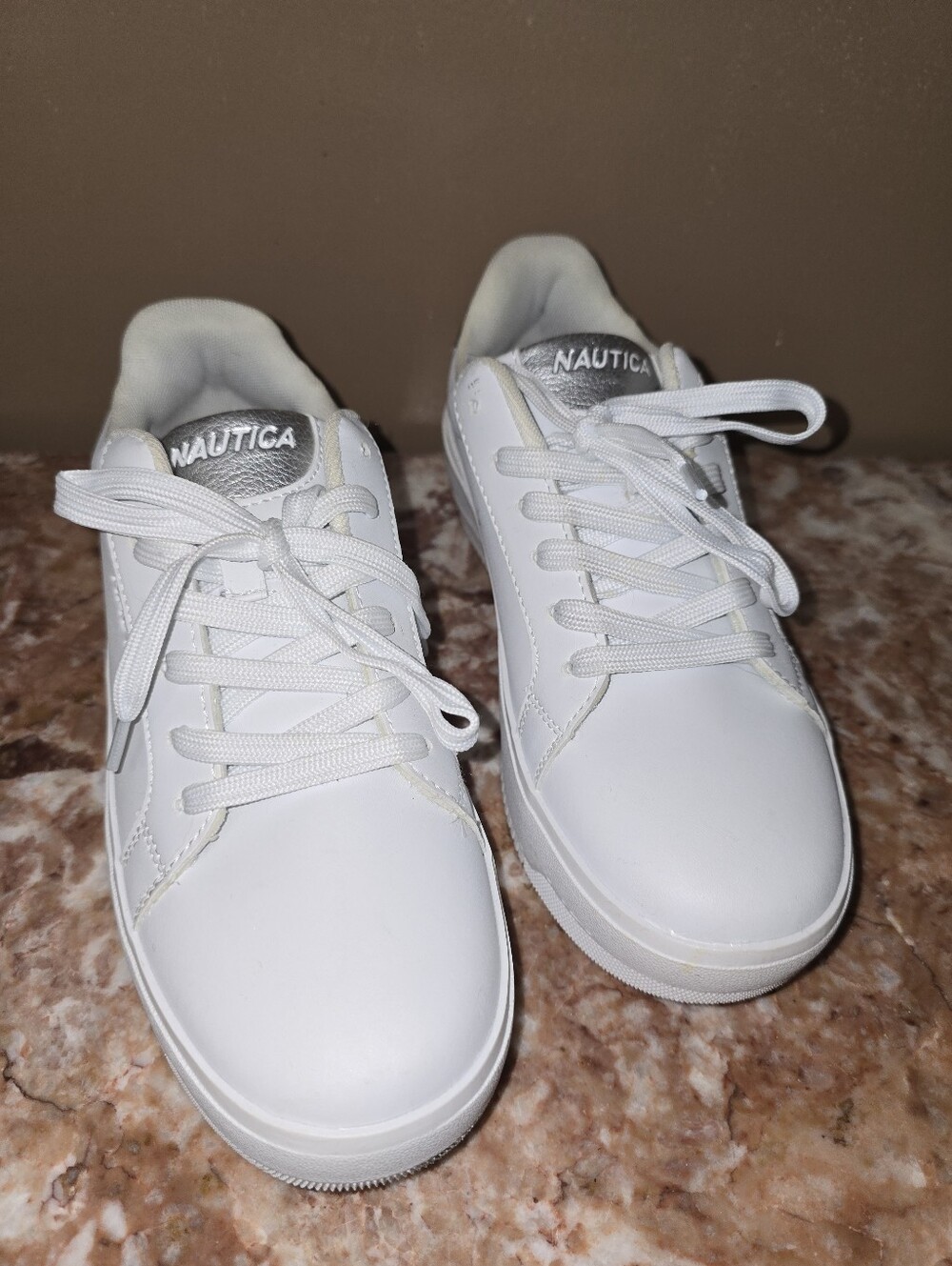 Nautica Women's White Low-Top Lace-Up Sneakers with Silver Tongue Detail Size 8